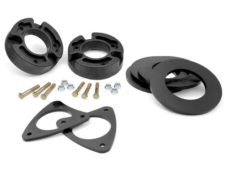 Rough Country 2.5-inch Suspension Leveling Lift Kit for Ford 03-14 Expedition 4WD/2WD | POLY PERFORMANCE