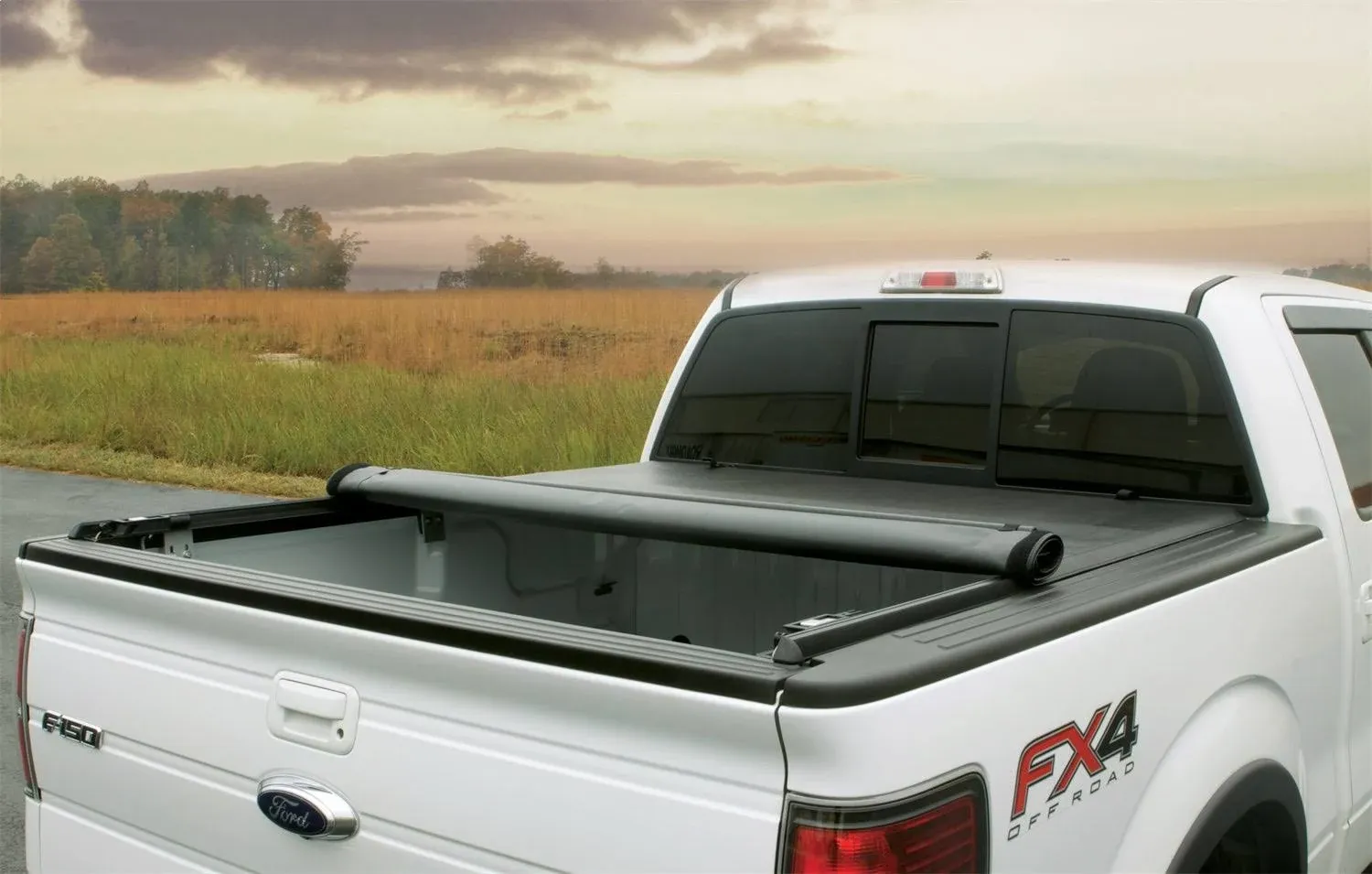 Lund 96092 Genesis Roll Up Tonneau Cover