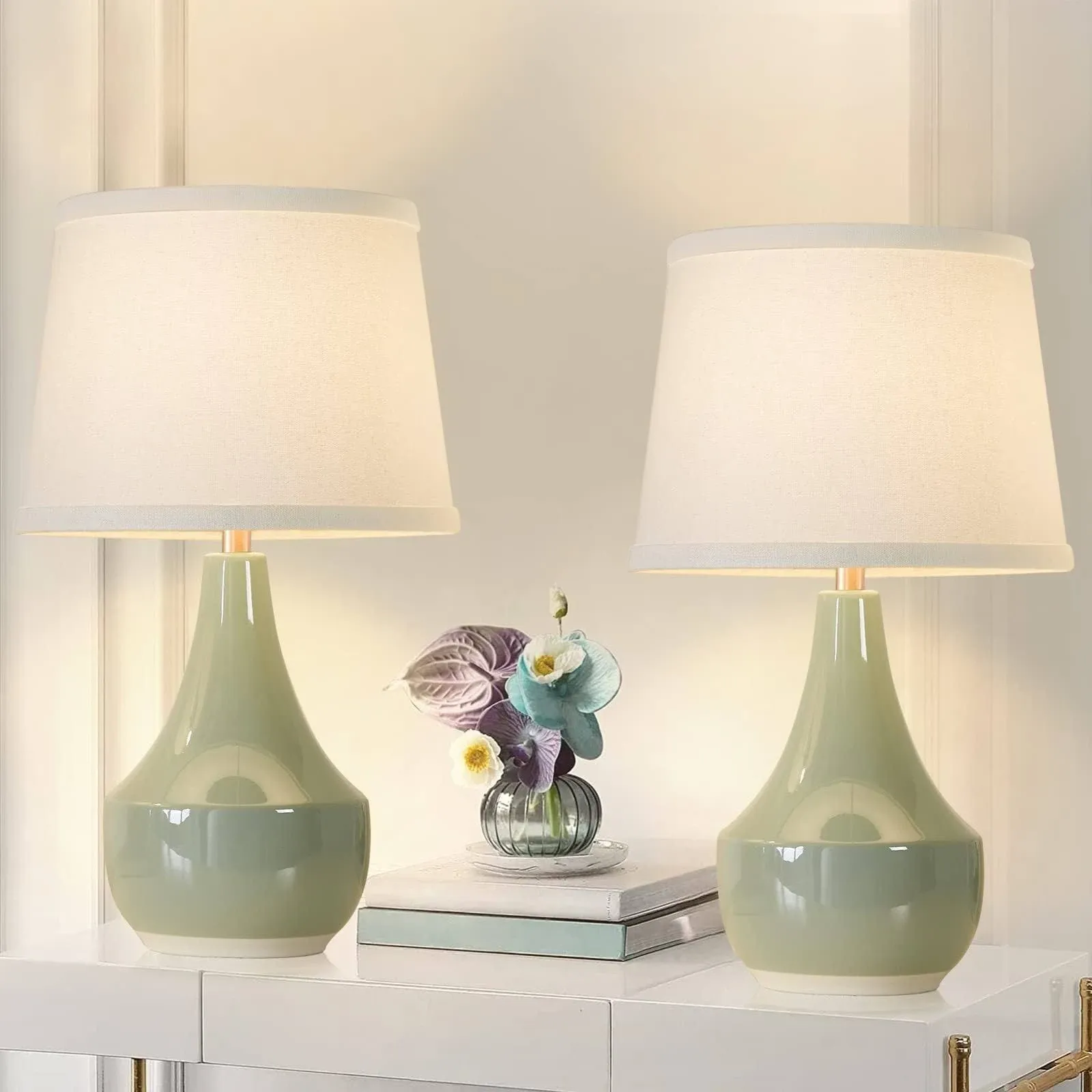 Natyswan Ceramic Table Lamps, Set of 2 - 18.6“ Tall Classic Bedside Nightstand Pair, LED Bulbs Included