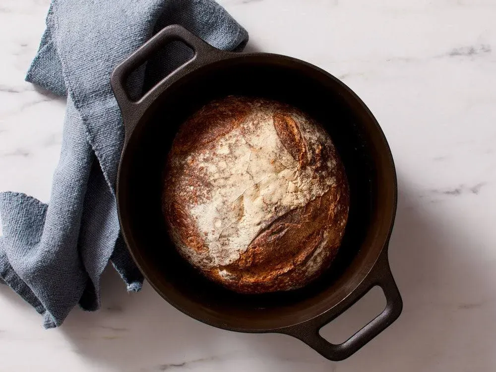 No.8 Cast Iron Dutch Oven