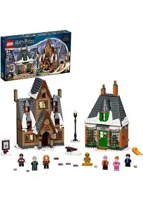 LEGO Harry Potter: Hogsmeade Village Visit (76388) Complete Set