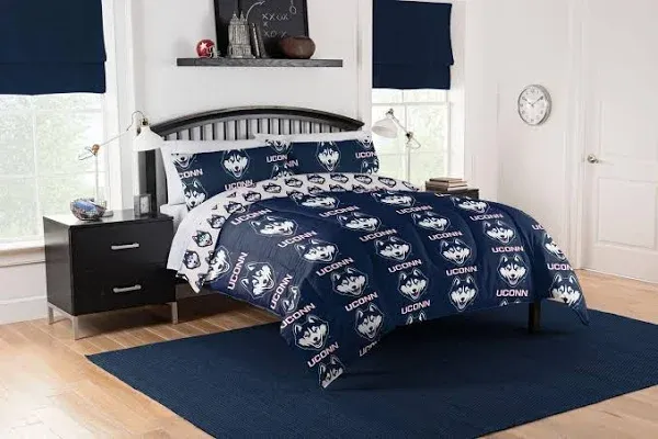 Connecticut Huskies Queen Bed in a Bag Set