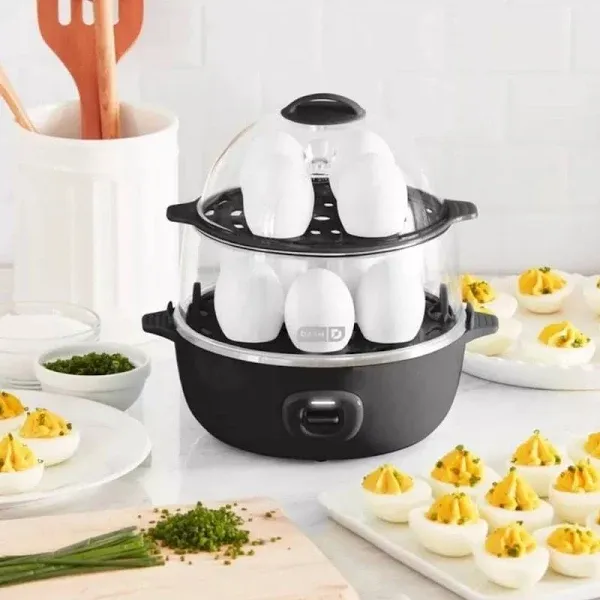 Dash Deluxe Express Egg Cooker