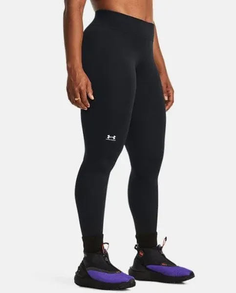 Under Armour Women's Authentics Leggings