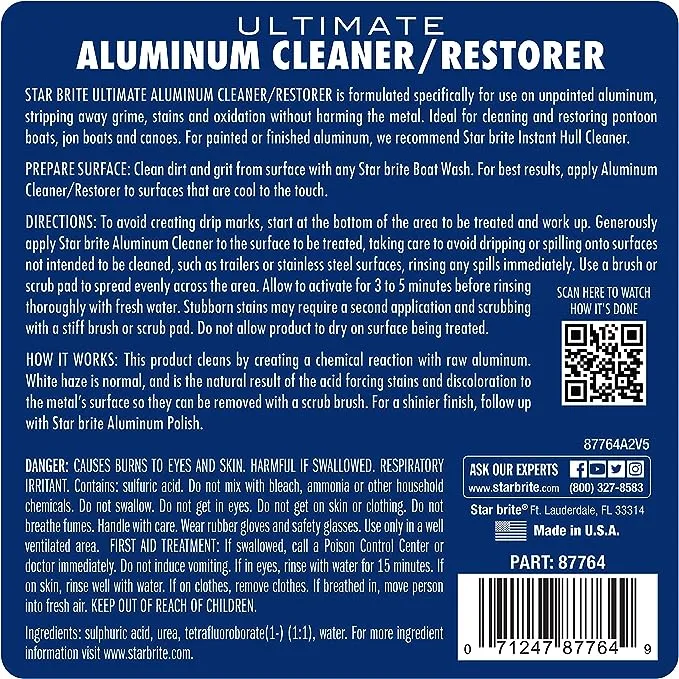 Star Brite Ultimate Aluminum Cleaner & Restorer - Safely Clean Pontoon Boats, Jon Boats & Canoes - 64 oz (087762)