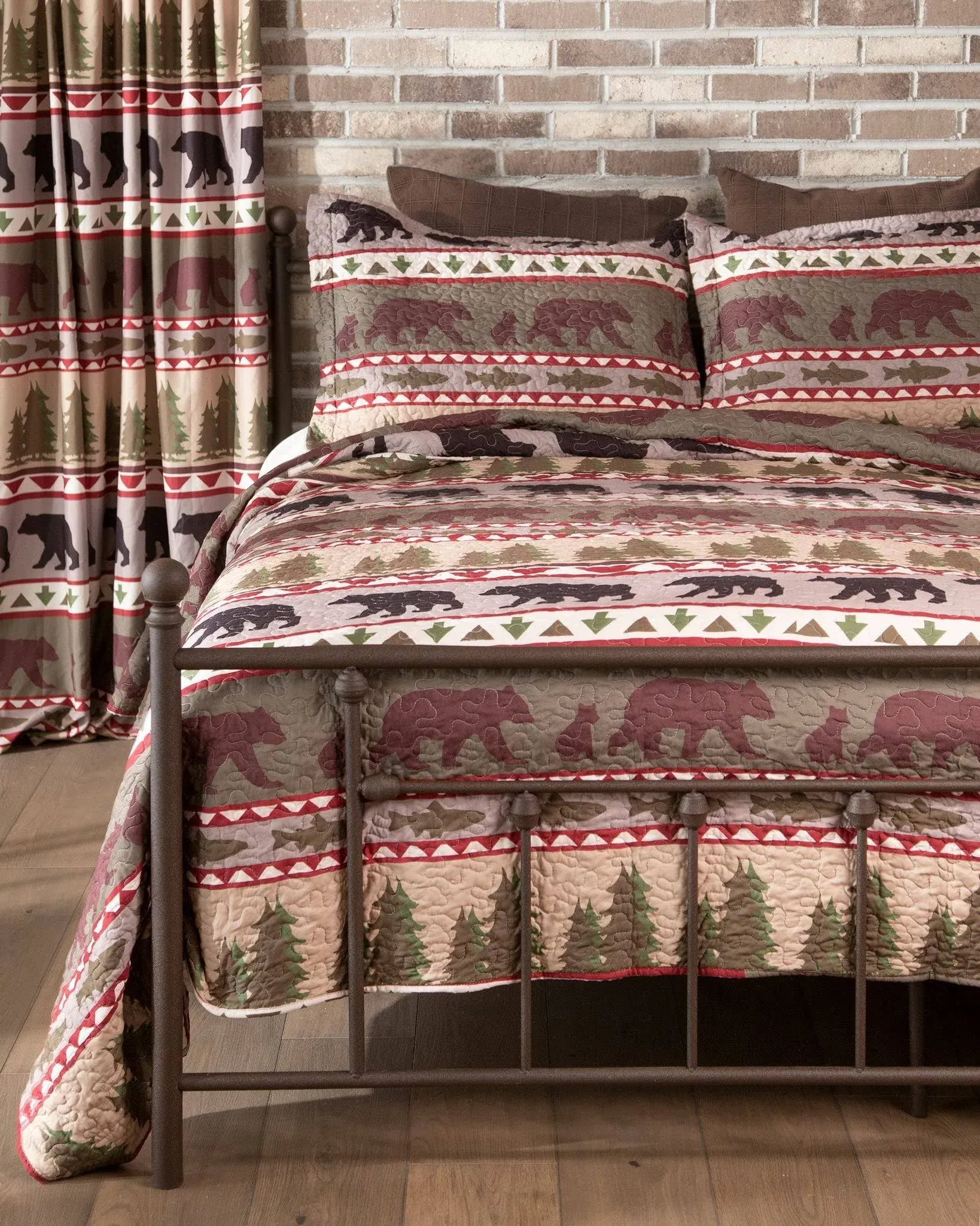 CARSTENS, INC. Rustic Cabin Country Bedding Set, Microfiber Quilt, Rustic Bear Stripe, Full/Queen