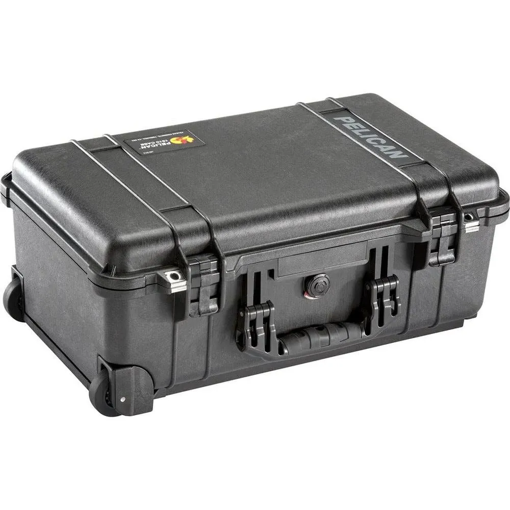 Pelican 1510 Carry On Case with Padded Dividers - Black