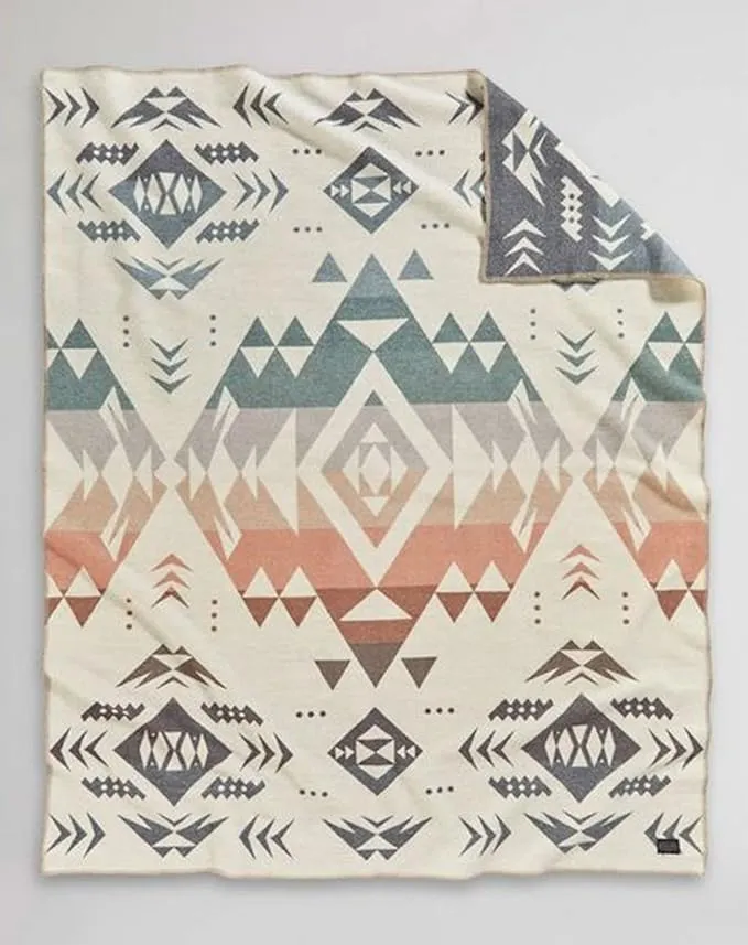 Pendleton Agate Beach Throw