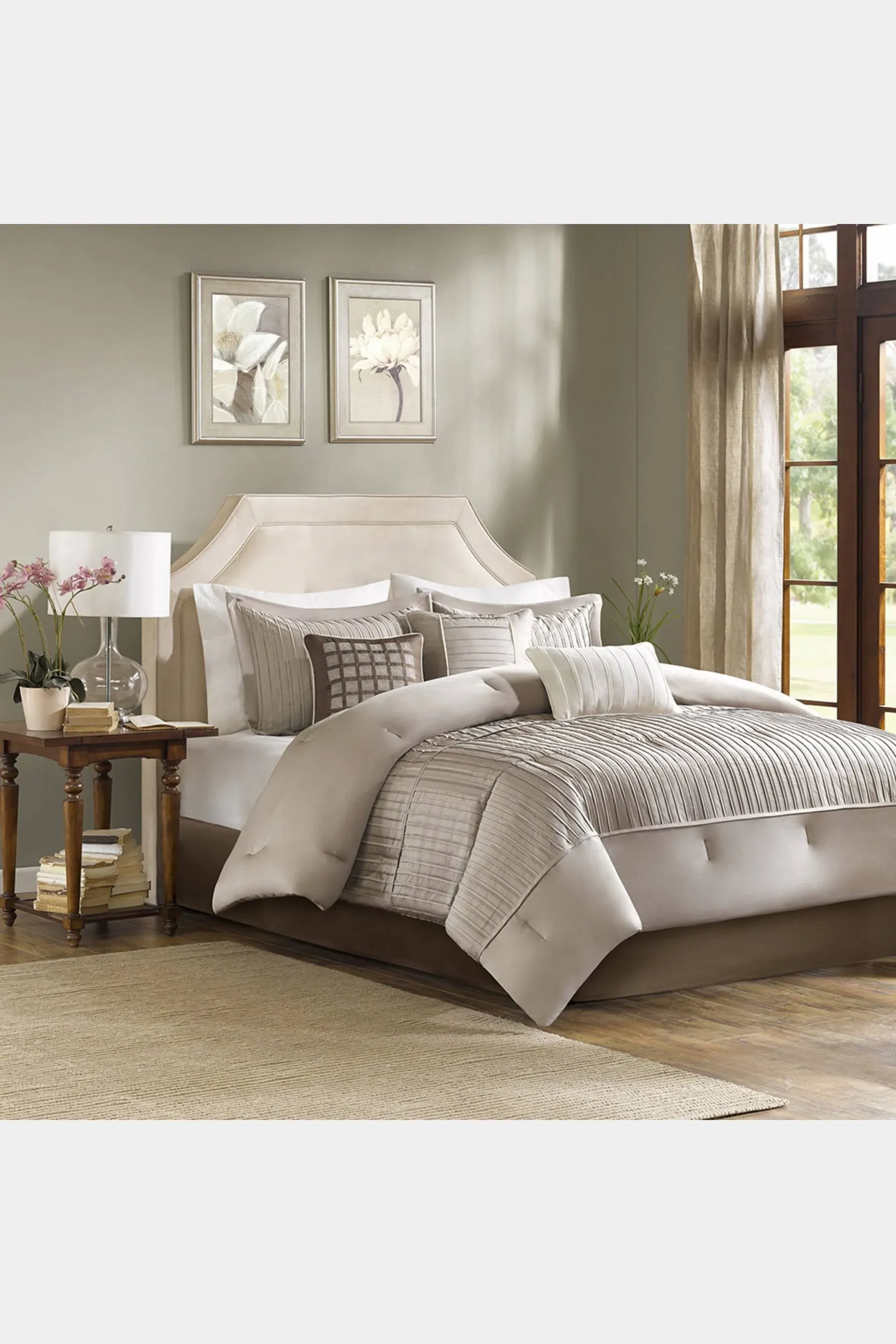 Trinity Queen 7 Piece Comforter Set