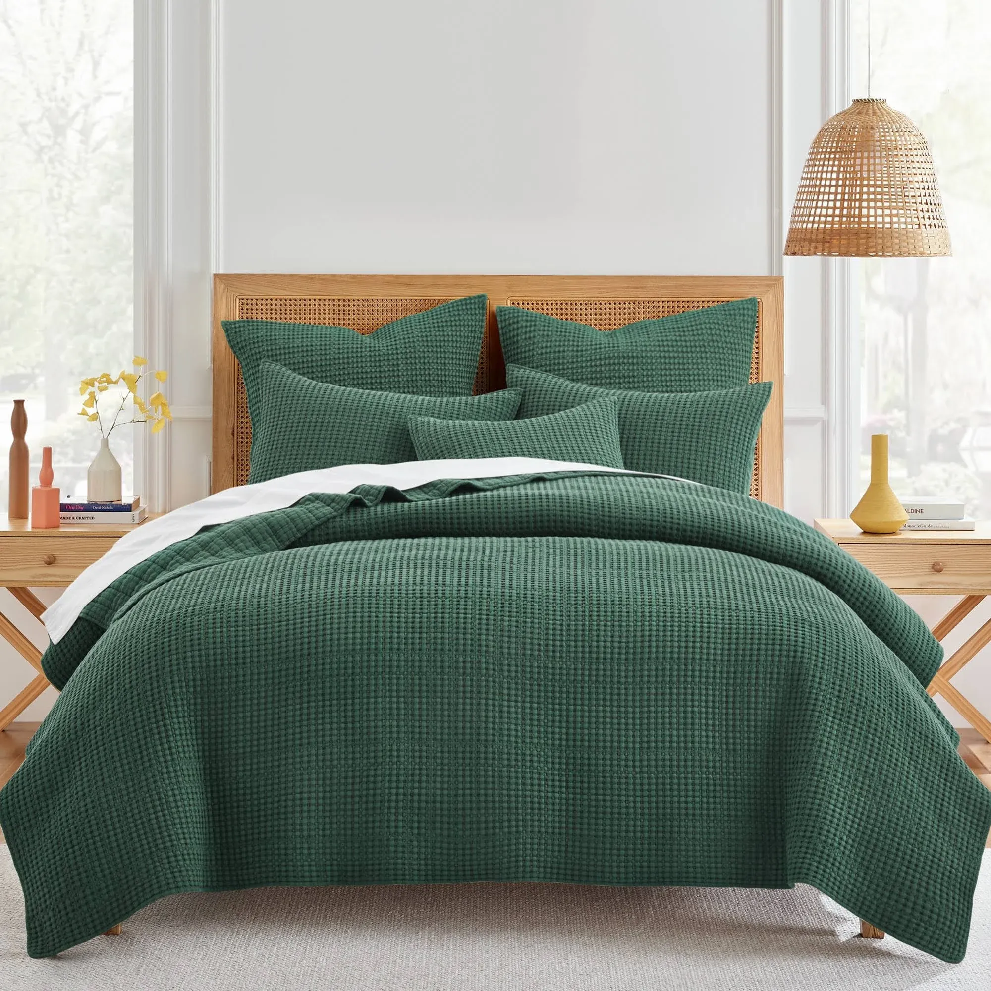 Levtex Home Mills Waffle Quilt Set, Forest Green, Twin