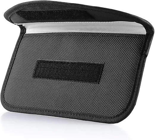 2Pcs Faraday Bag, RFID Signal Blocking Bag, GPS Car Key Cell Phone Signal FOB Blocker Wallet Shielding Pouch Privacy Protective Case, Anti-Theft Pouch Car Security Protection Anti-Tracking Anti-Spying