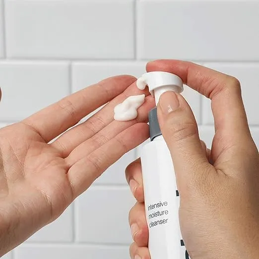 Dermalogica Intensive Moisture Cleanser - Hydrating Face Wash for Dry Skin - Cleans Skin Leaving it Feeling Smoother, Softer, and More Luminous