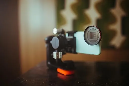 Moment CineBloom Diffusion Filters (49mm, 20% Diffusion)