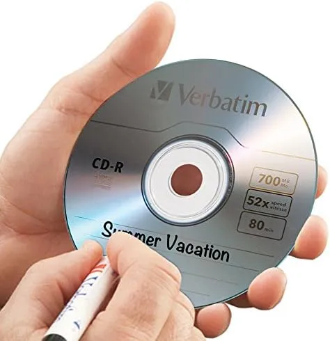 Verbatim CD-R Blank Discs 700MB 80-Minutes 52X Recordable Disc for Data and Music- 10 Pack,Blue