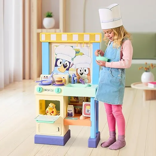 Bluey - Cook with Chef Kitchen Playset, with Over 20 Sounds, Phrases, Music and Lights, Plus 20 Play Pieces Included, Over 3 feet/ 90cm Tall, Includes A Chef Hat and Duck Cake